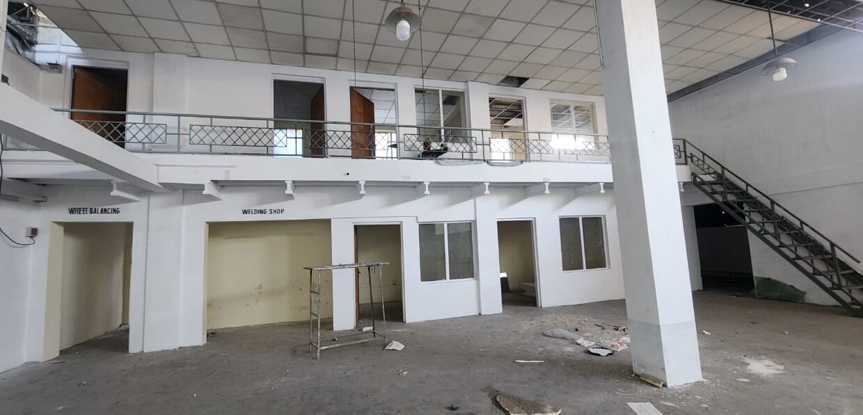 WhatsApp Image 2025-10-08 at 4.02.27 PM (2)